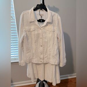 JM Collection 2 piece suit